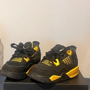 Jordan 4 retro